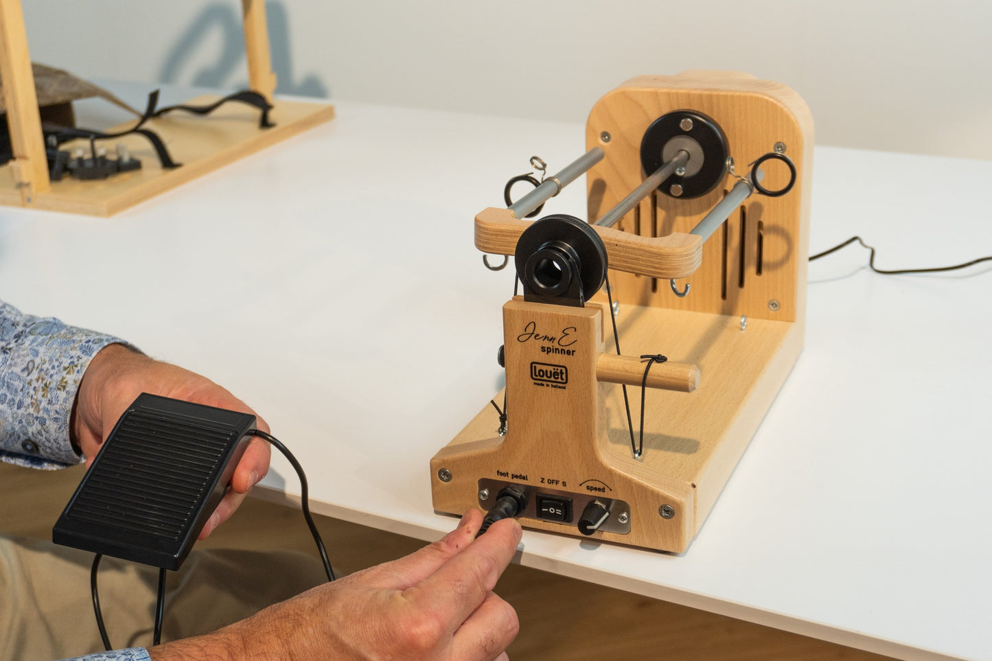 Louët Jenn-E elektromos rokka