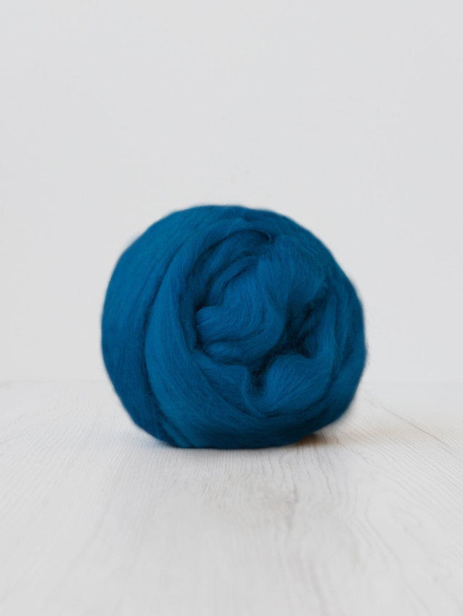 70 % merino - 30 % hodváb tussah česanec - klasika
