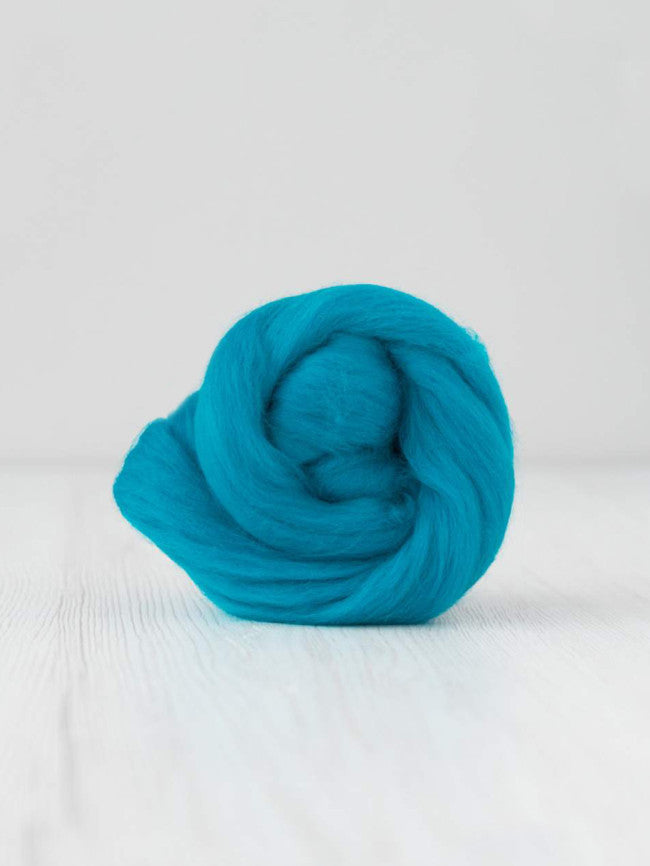 70 % merino - 30 % hodváb tussah česanec - klasika