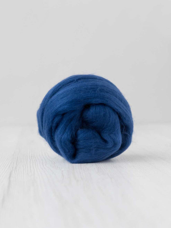 70 % merino - 30 % hodváb tussah česanec - klasika