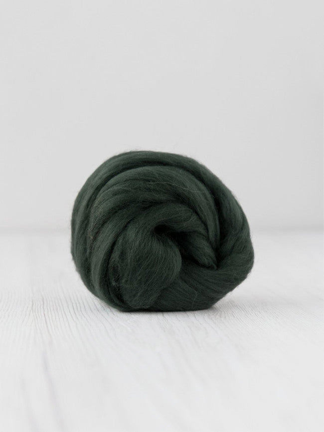 70 % merino - 30 % hodváb tussah česanec - klasika