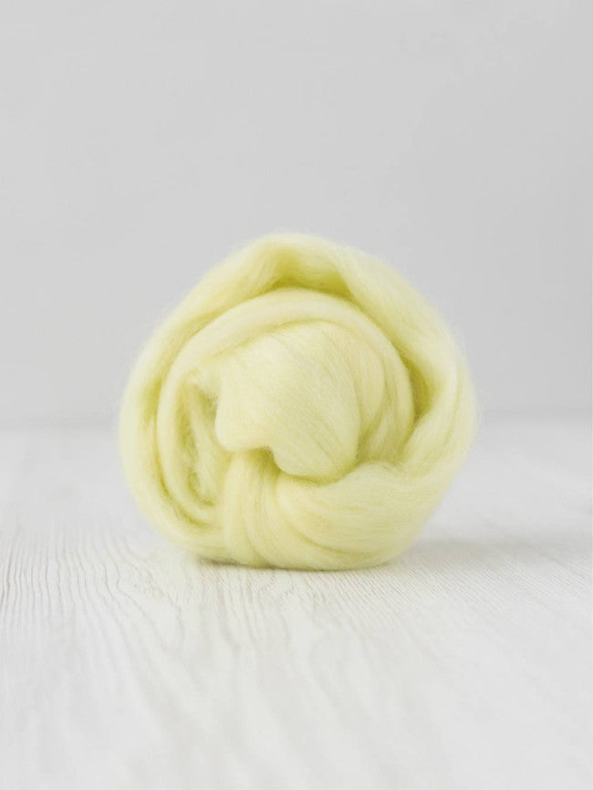 70 % merino - 30 % hodváb tussah česanec - klasika