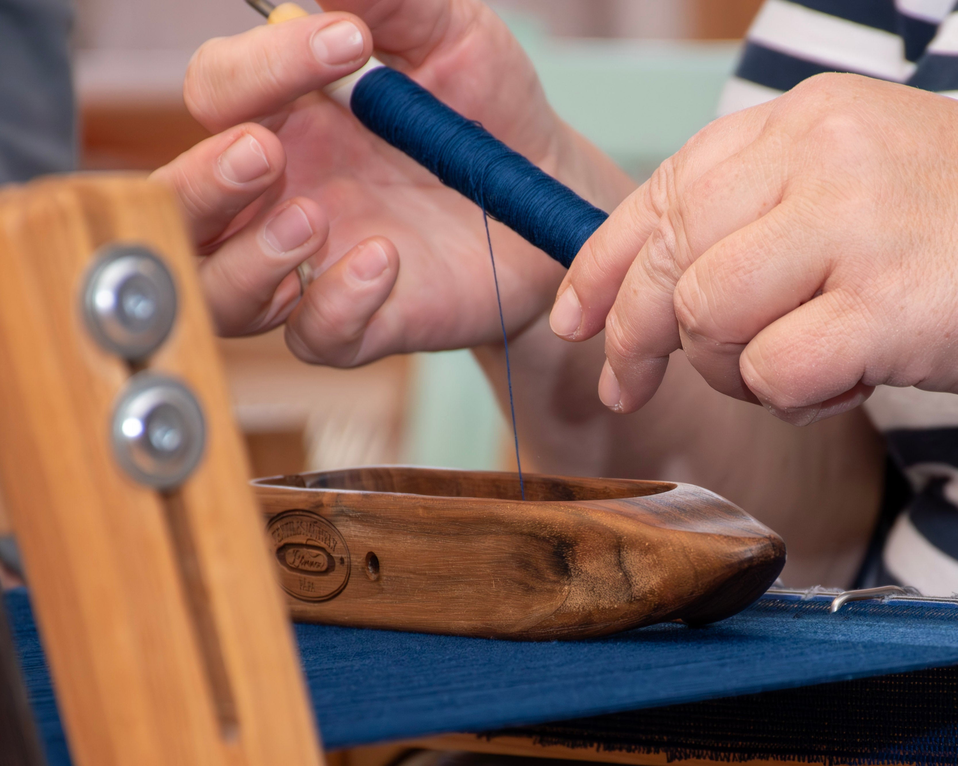 Ismerkedés a csónakvetélővel kezdő szövőfoglalkozáson a MintaMókus Szövödében.